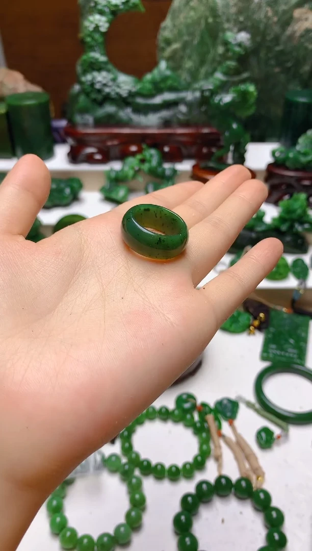 未镶嵌和田玉珠宝半成品1