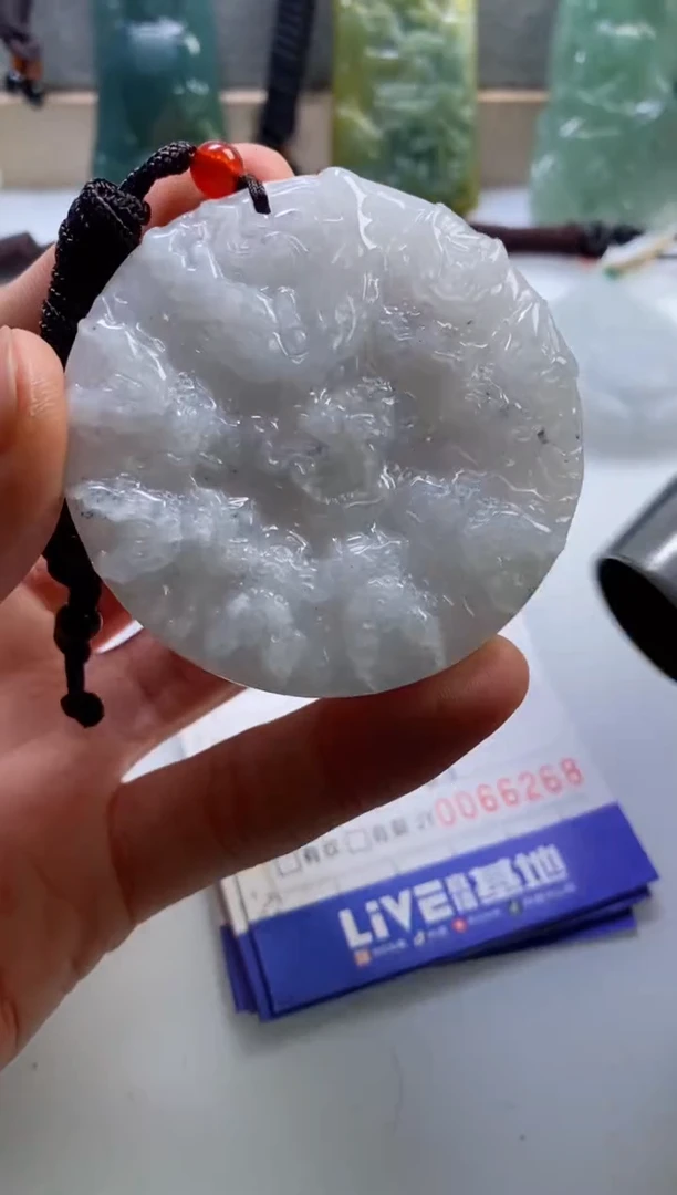 【闪购商品】翡翠挂件未镶嵌