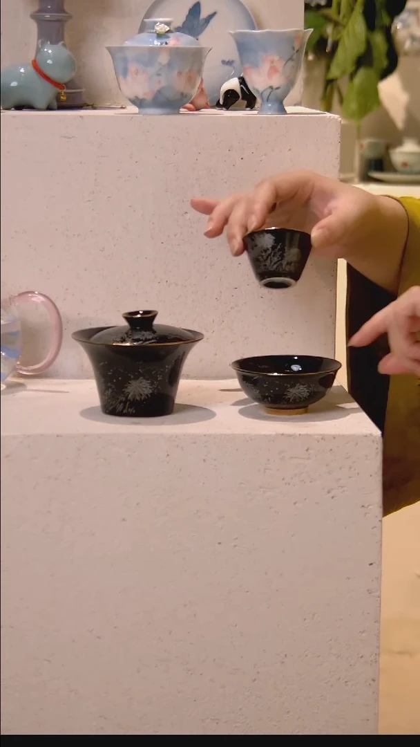 三件套 哈哈哈哈哈