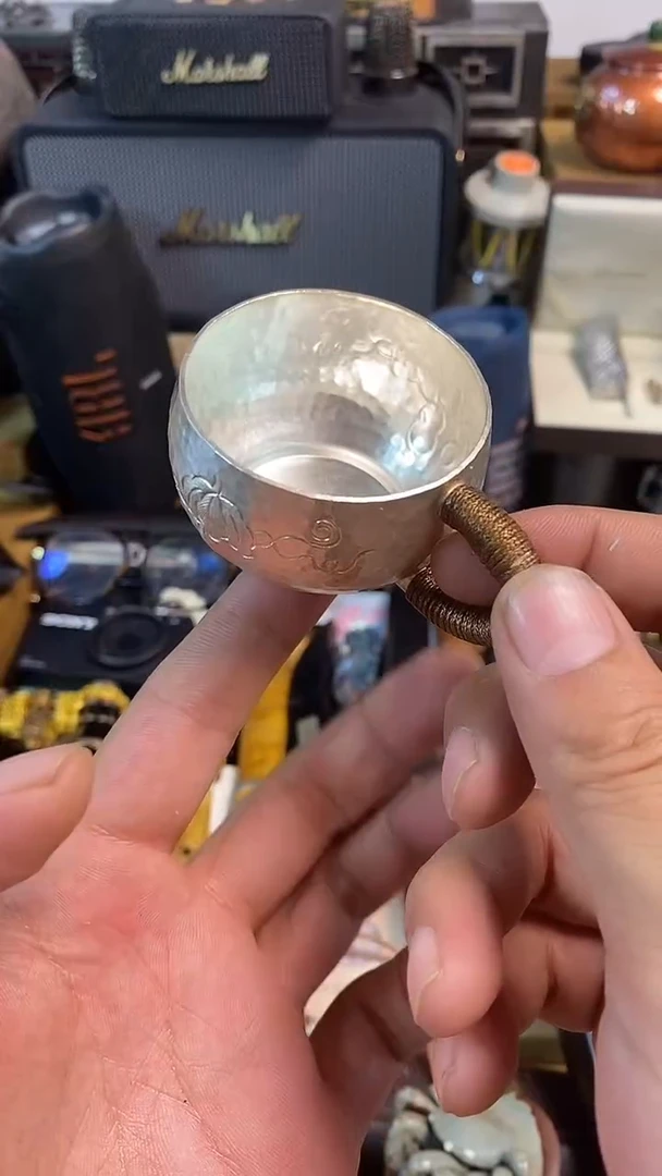 瓷片闪购商品，如图所示