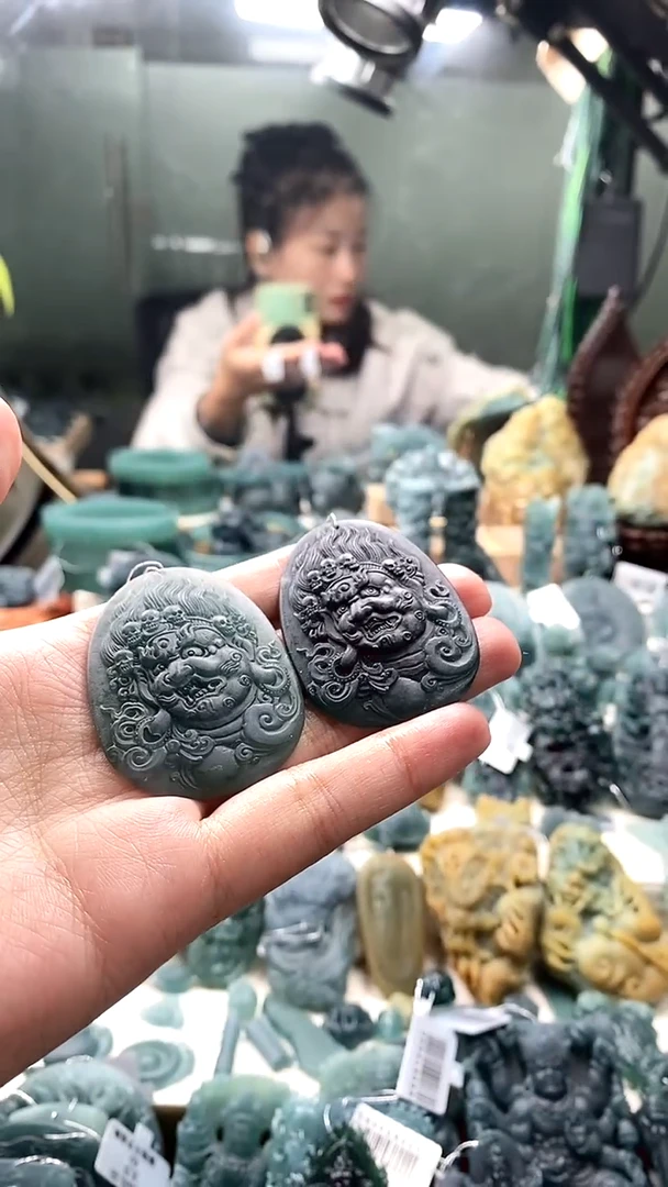 未镶嵌定制翡翠A*翡翠毛货不退不换12.7