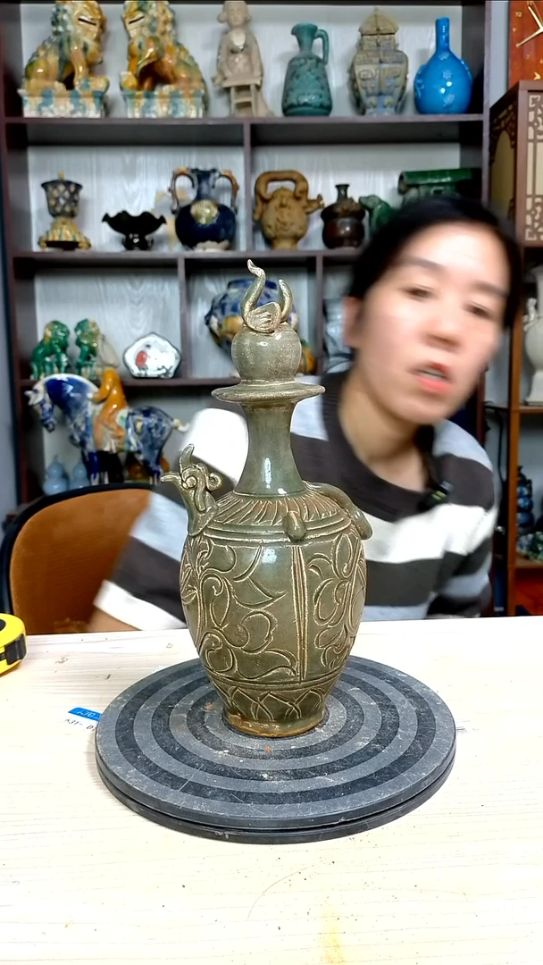 经典精美复古风格瓷器