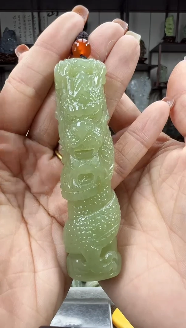 未镶嵌和田玉把件1