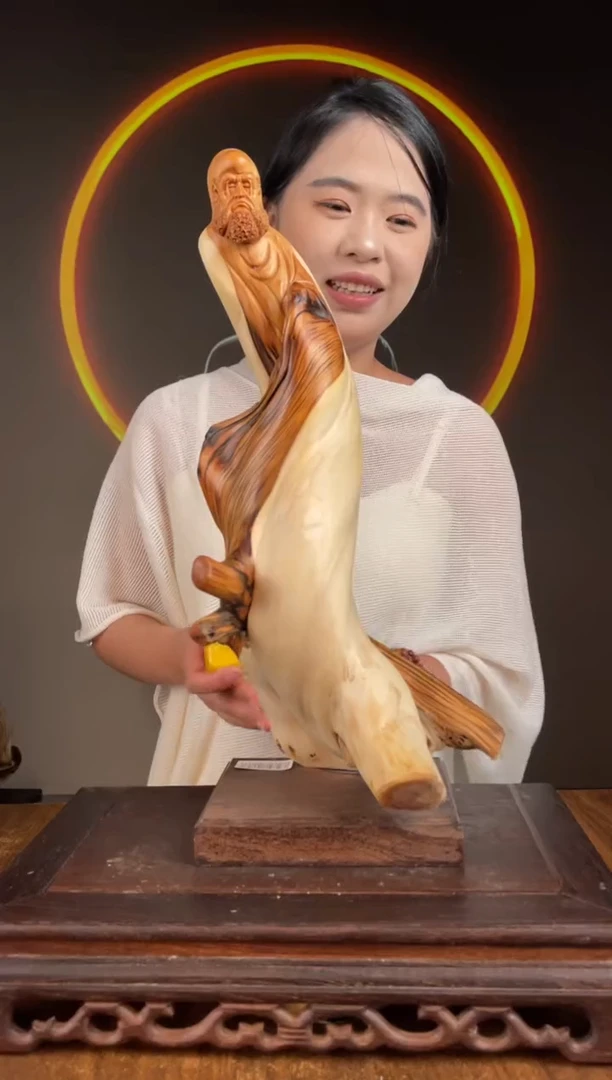 柏木（崖柏）手工摆件,先抢先得! 编号:203