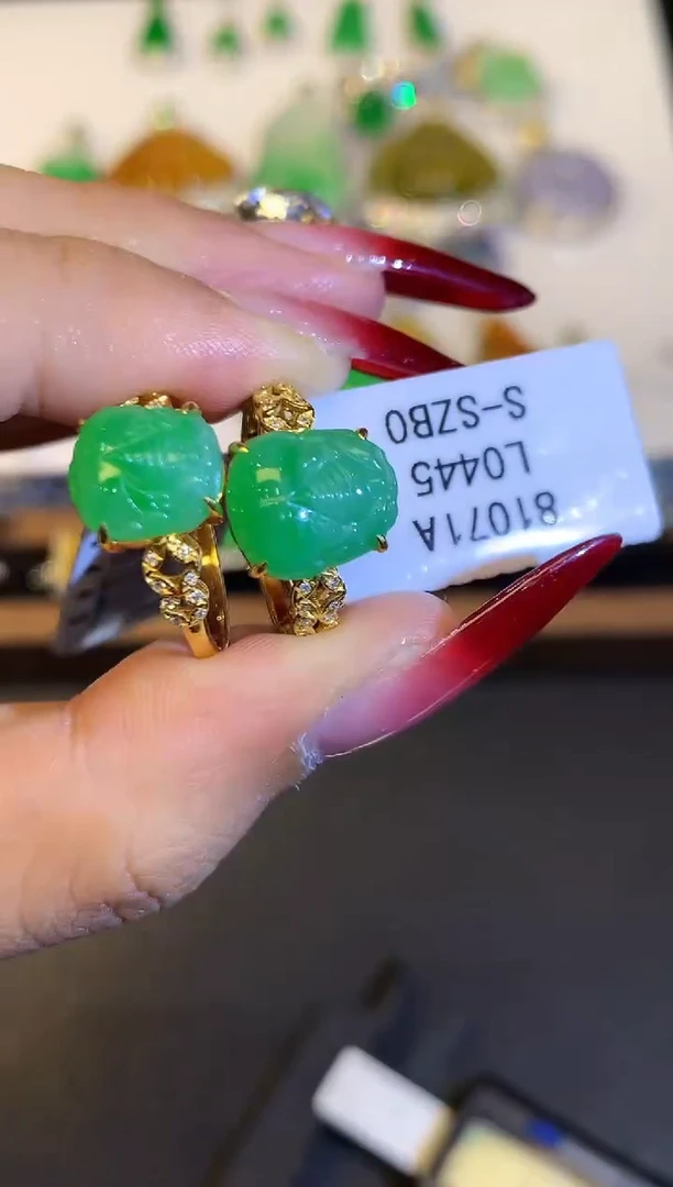 翡翠戒指18K金镶嵌L0445多样性发其一