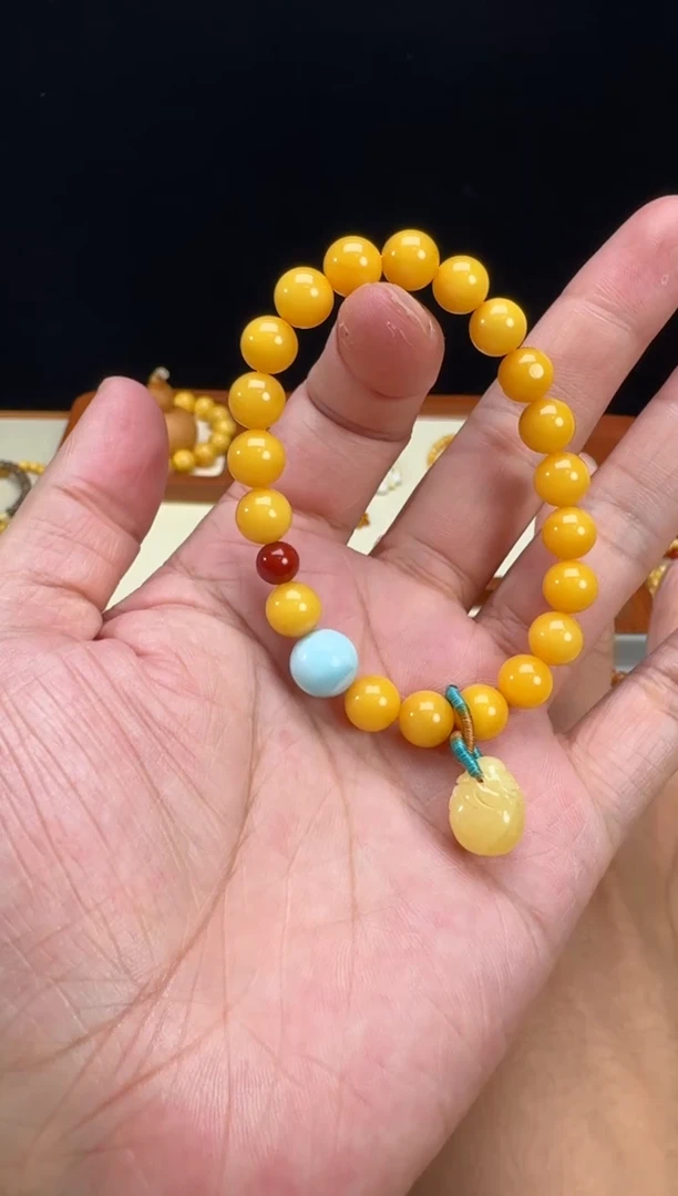 未镶嵌蜜蜡手链鸡油黄