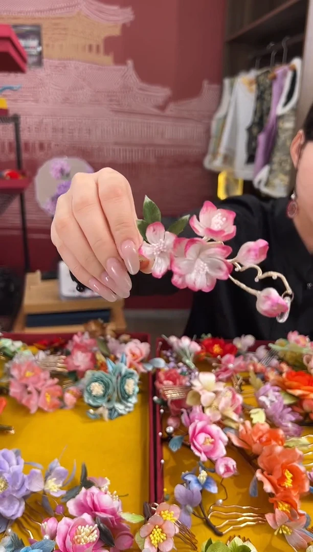 【闪购商品】刺绣 非遗绒花（发饰）