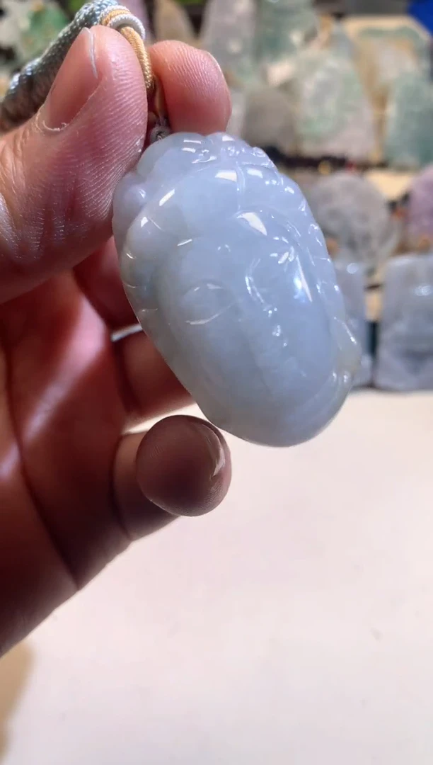 【闪购商品】翡翠颈饰未镶嵌02/07/213