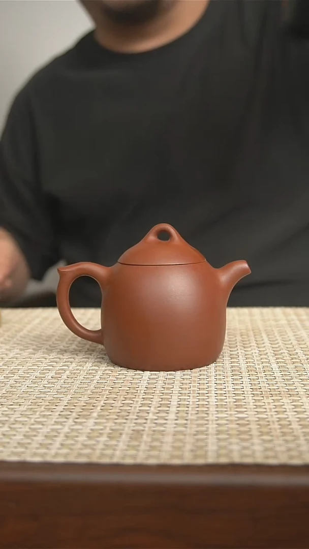 茶壶紫砂宜兴紫砂壶紫泥秦权150cc