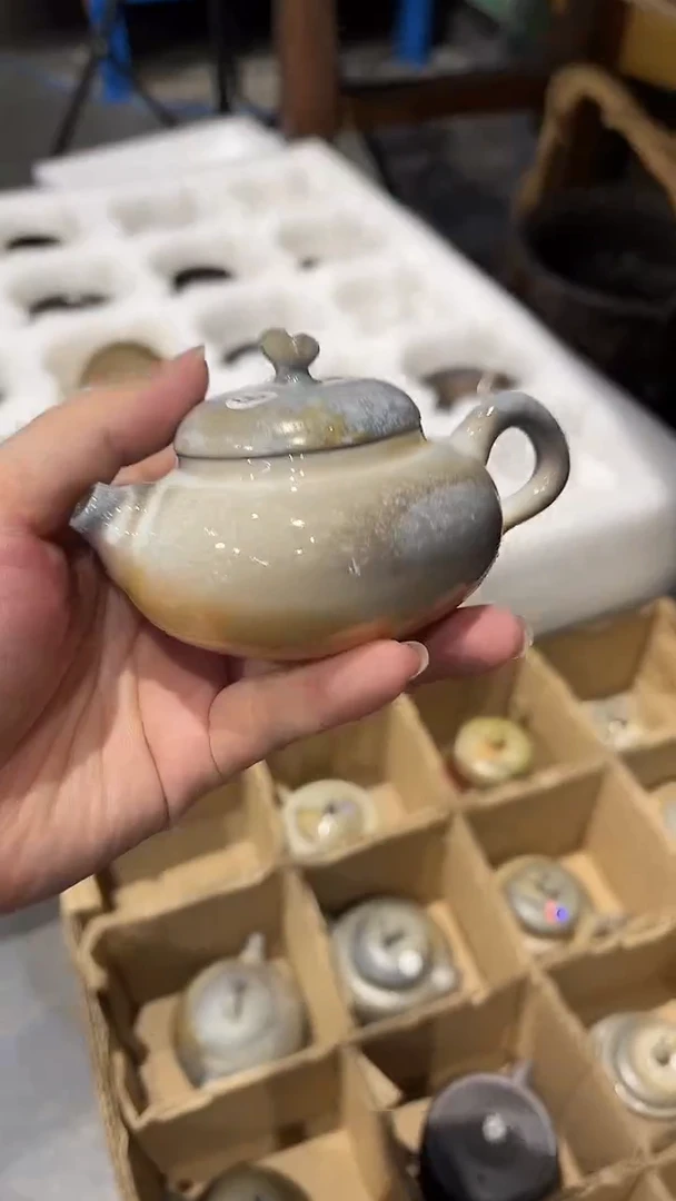 壶456号容量100-110ML高白泥
