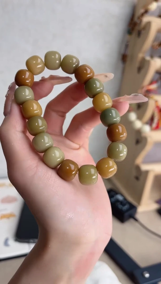 【闪购商品】菩提根/象牙果手串m684玉化多宝桶珠12*13mm