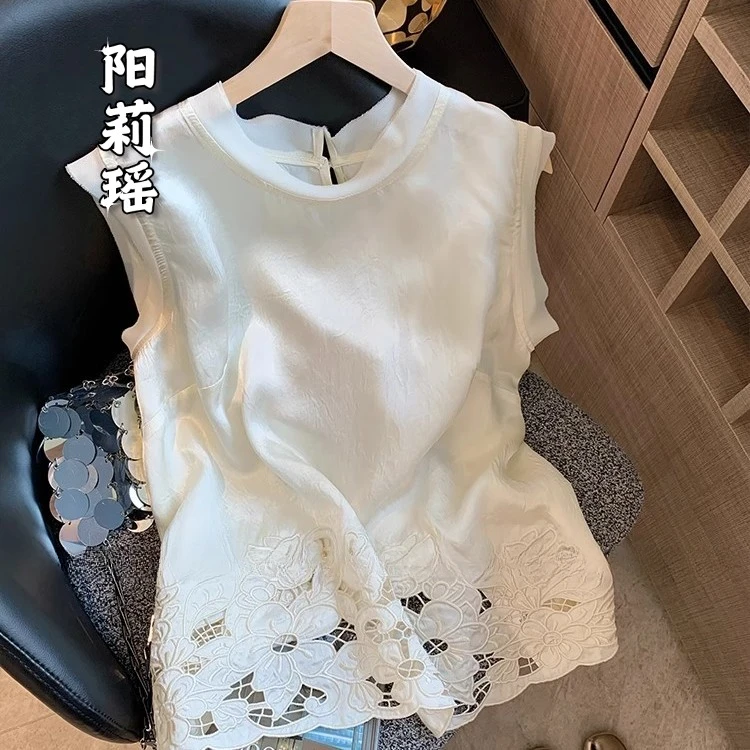 新中式镂空花边无袖上衣女装夏季新款高级感气质法式复古背心小衫