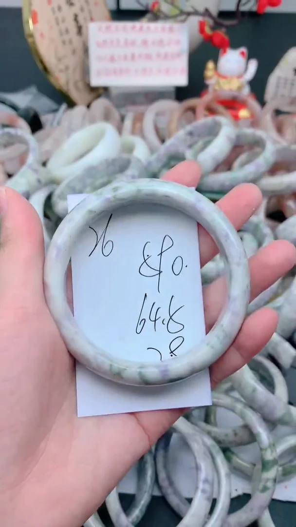 未镶嵌手镯石英质玉590