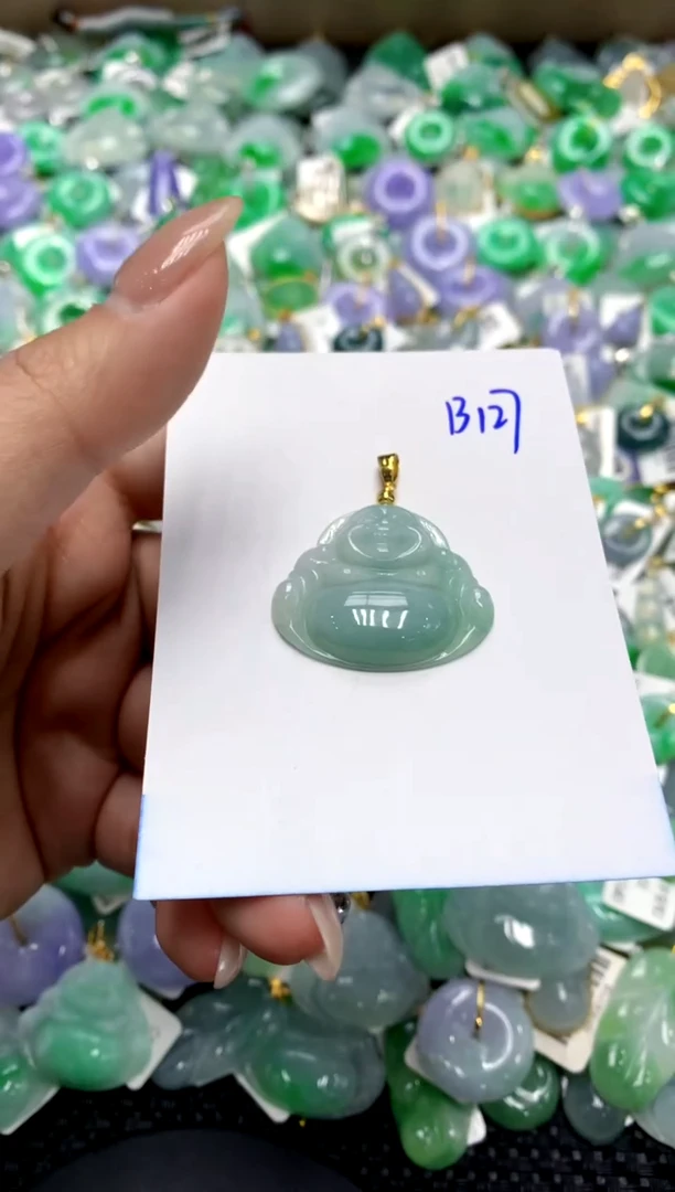 【闪购商品】翡翠颈饰合金1111111111111111