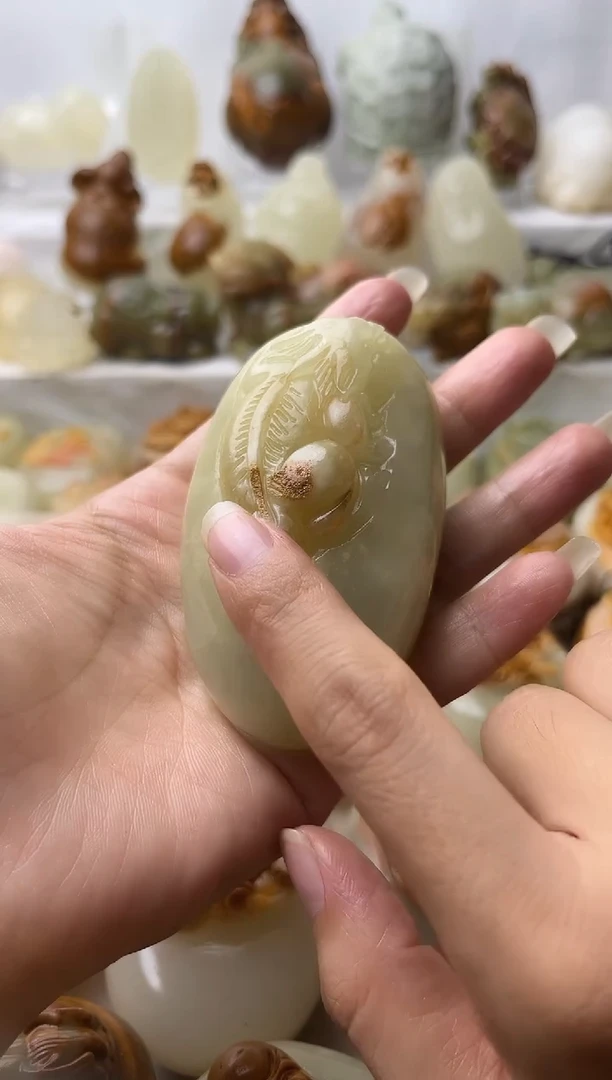 石材方解石手把摆件不退换貔貅