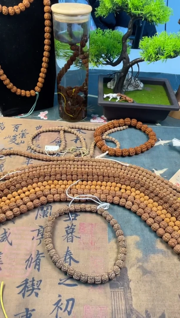 金刚菩提吊坠灰皮精挑藏式盘龙尺寸10+