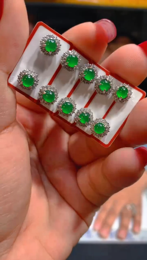 【闪购商品】定制翡翠未镶嵌3定制翡翠-多样性发货（发其一）