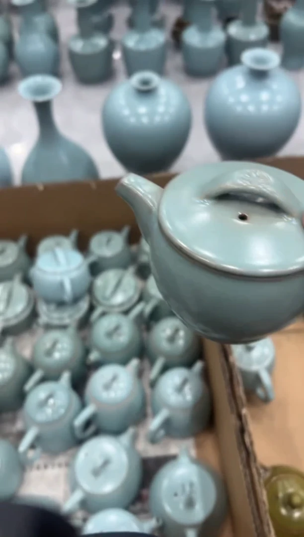 瓷片大汉瓦壶大瑕哈哈哈哈