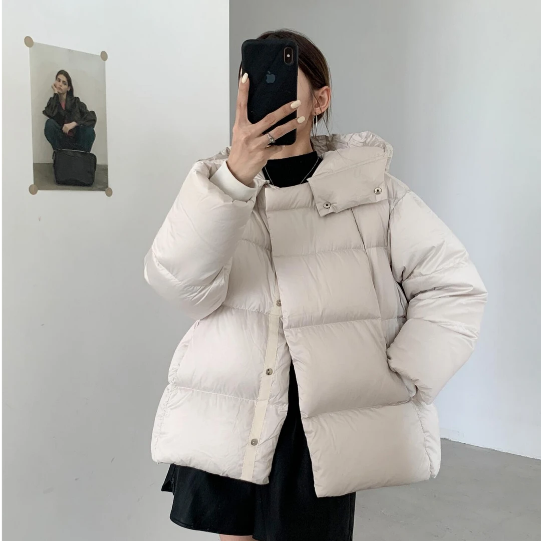 90白鹅绒新国标绸缎短款羽绒服女2025冬新款蓬松加厚保暖外套
