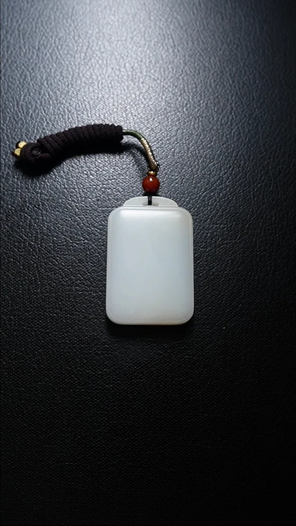 【闪购商品】和田玉颈饰未镶嵌无事牌