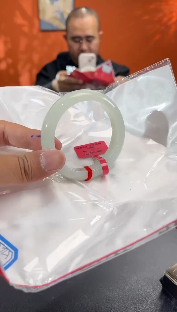 未镶嵌手镯翡翠7    54