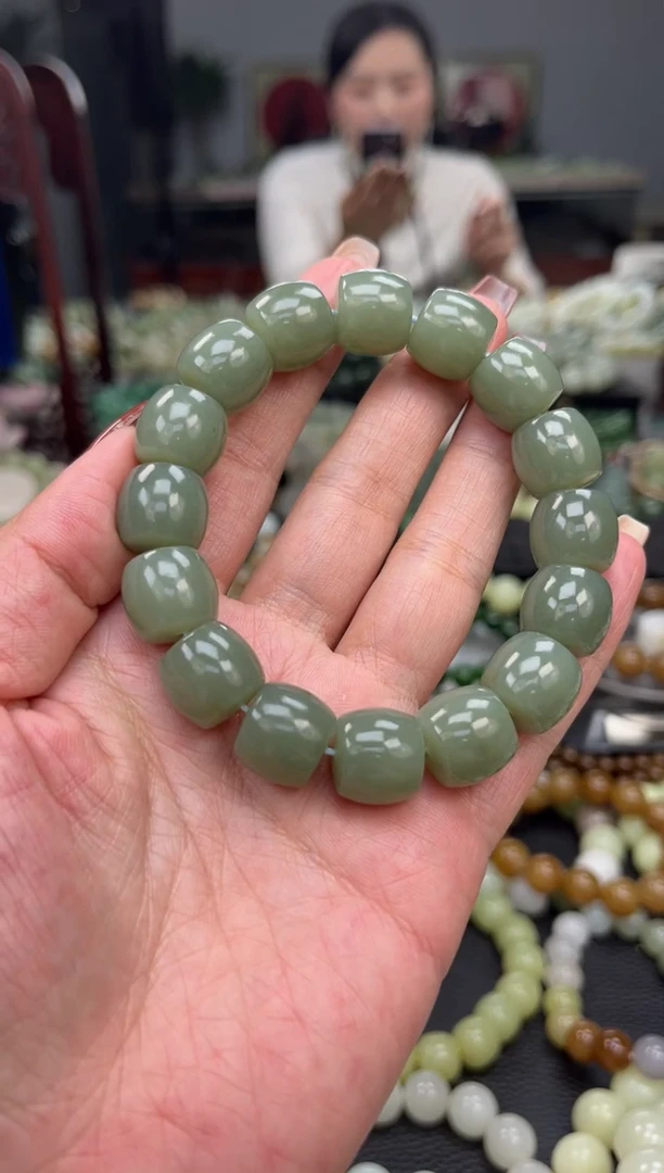 【闪购商品】和田玉手串未镶嵌新疆且末蓝卡14