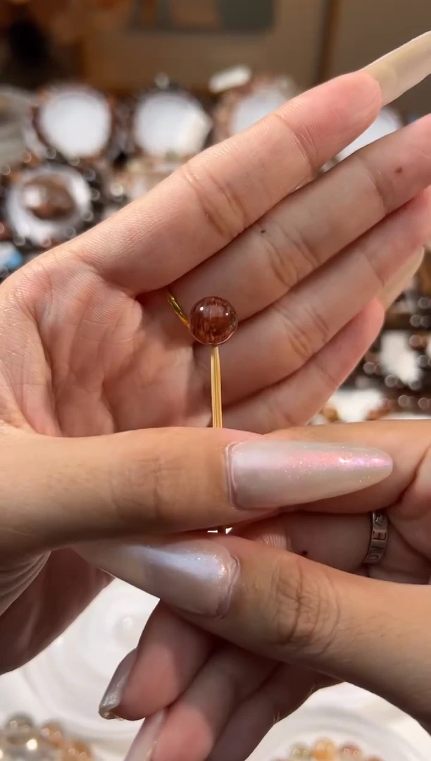 水晶手串未镶嵌跑***啦黑金超七9+