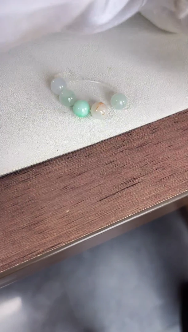 散珠翡翠翡翠散珠卡8+  5颗