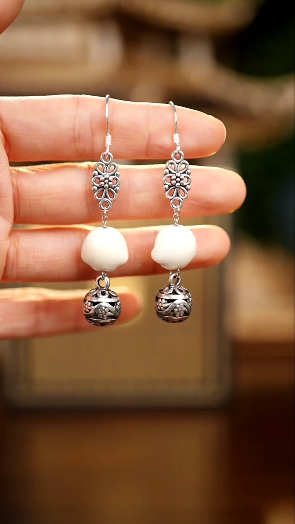 刺绣私人定制苗族手工A55