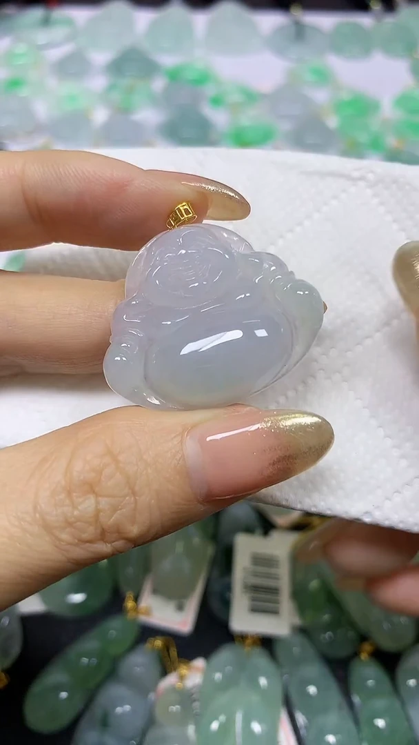 颈饰18K金镶嵌翡翠A货