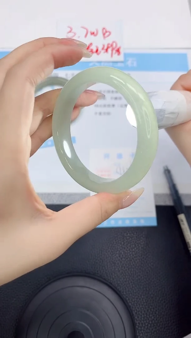 石英质玉手镯未镶嵌194-58.5