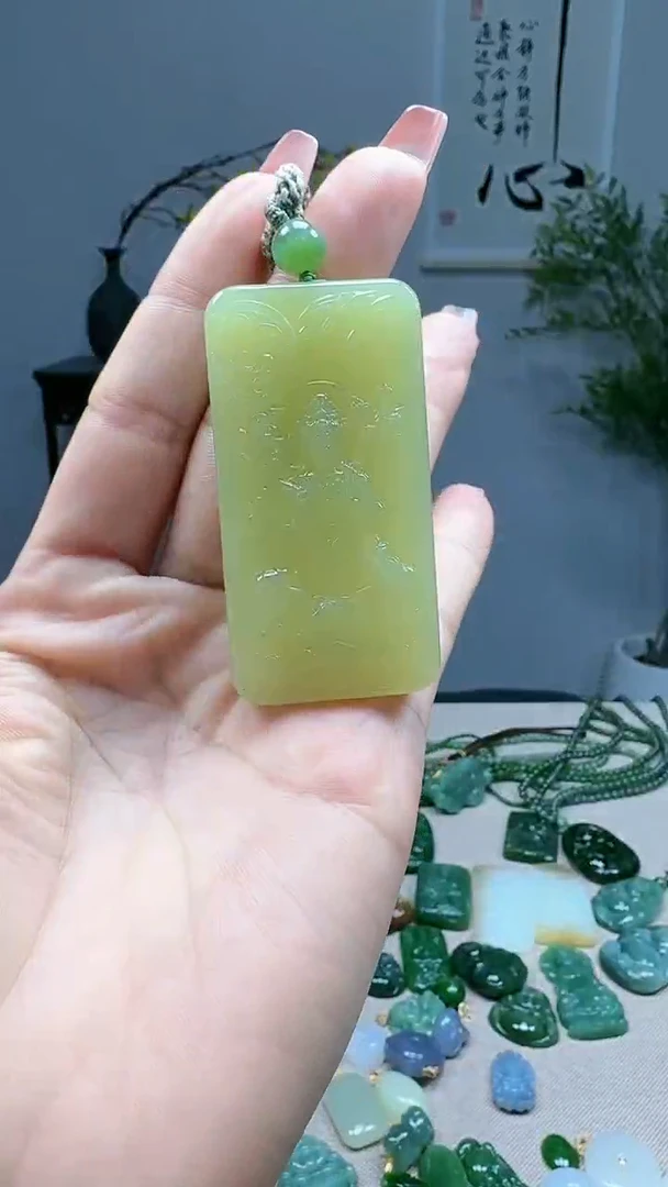 未镶嵌和田玉挂件1