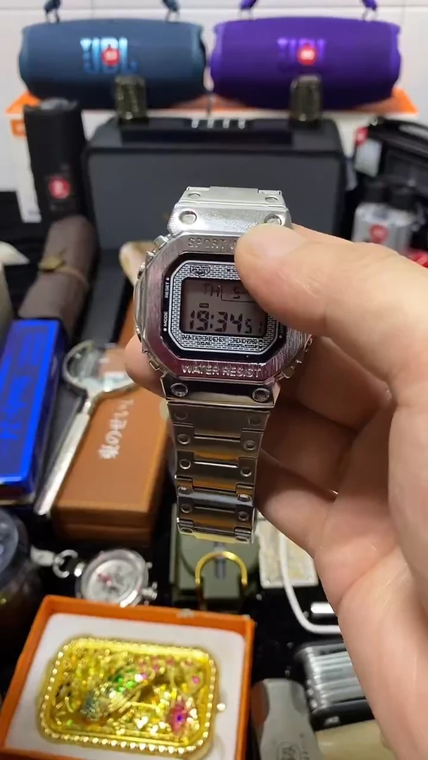 陶?****?闪购商品 如图所示