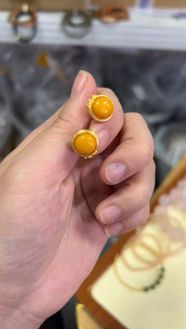 【闪购商品】蜜蜡耳饰银S925镶嵌满蜜蜜蜡银镶嵌耳钉[392]