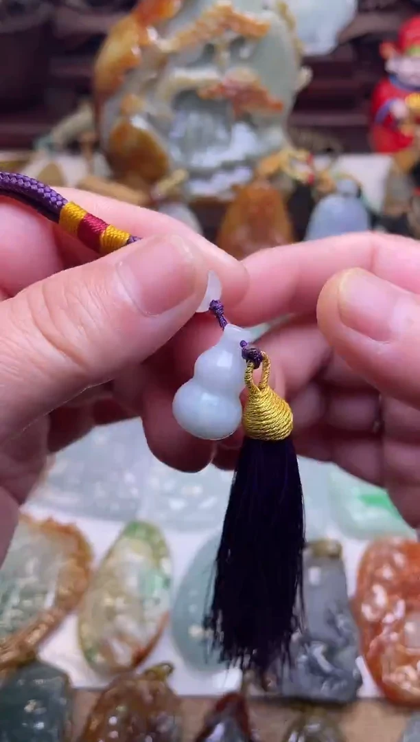 颈饰未镶嵌翡翠葫芦