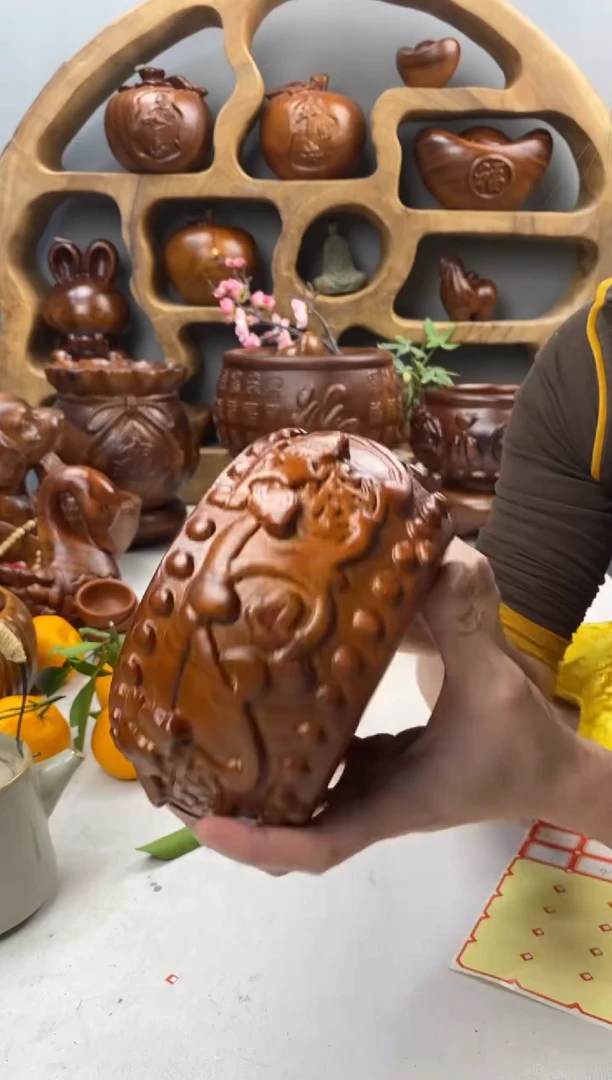 香樟木A14缠枝莲底座/尺寸15*15*7