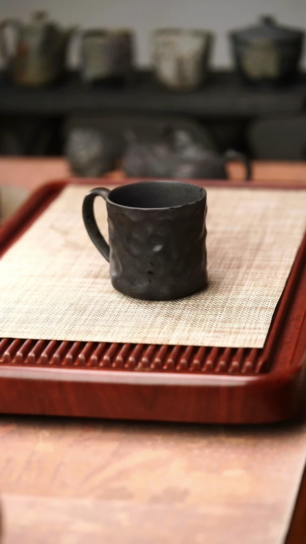 归玉堂冰碛岩重工雕刻锤纹马克杯