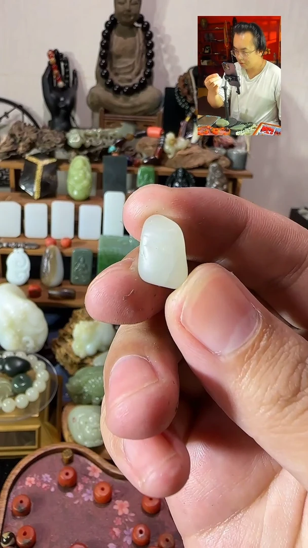 和田玉未镶嵌颈饰大碧玉料子68*10