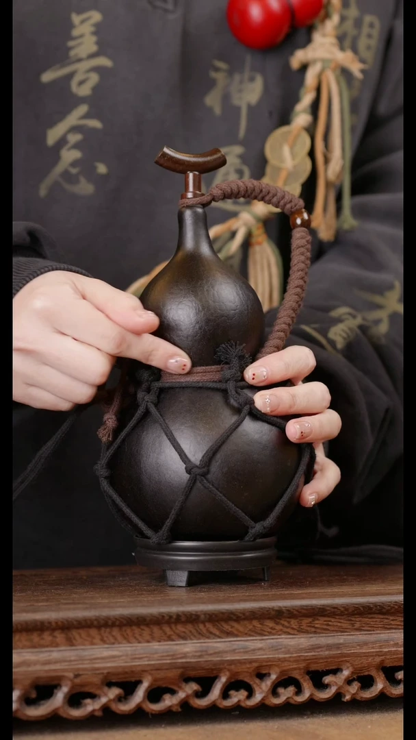 138号精品天然大漆酒葫芦一物一拍~