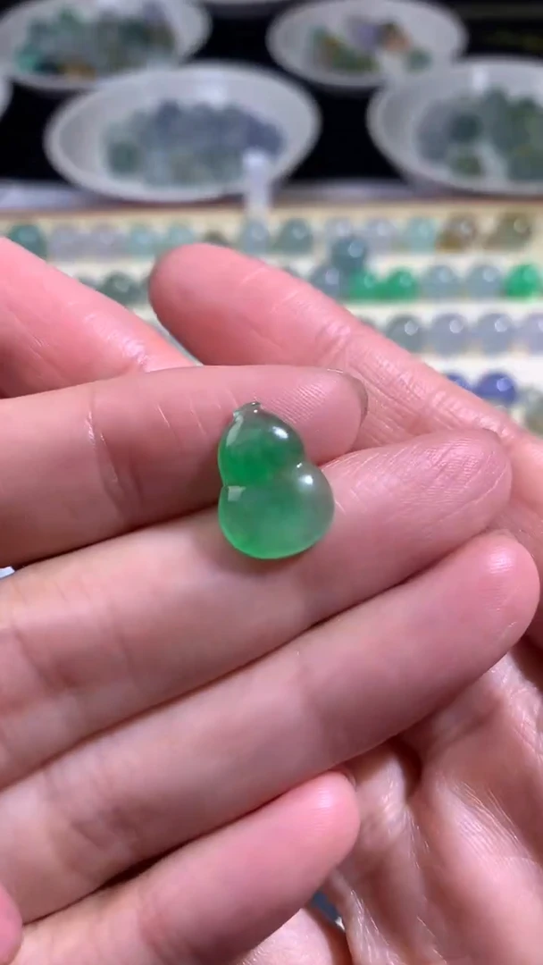 定制翡翠未镶嵌定制翡翠 未镶嵌