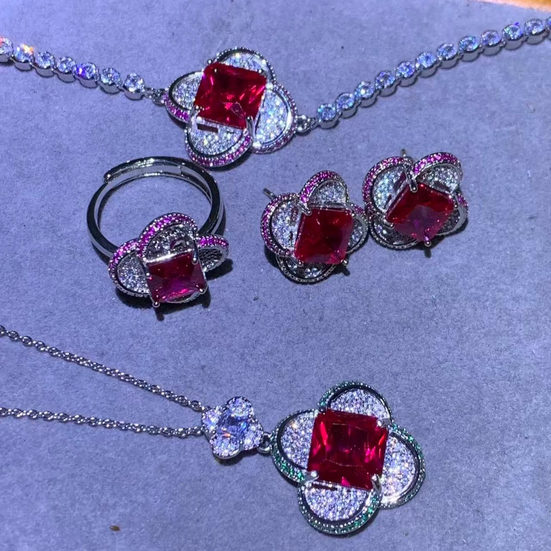 【高奢收藏】吊坠A122436高端收藏时尚吊坠