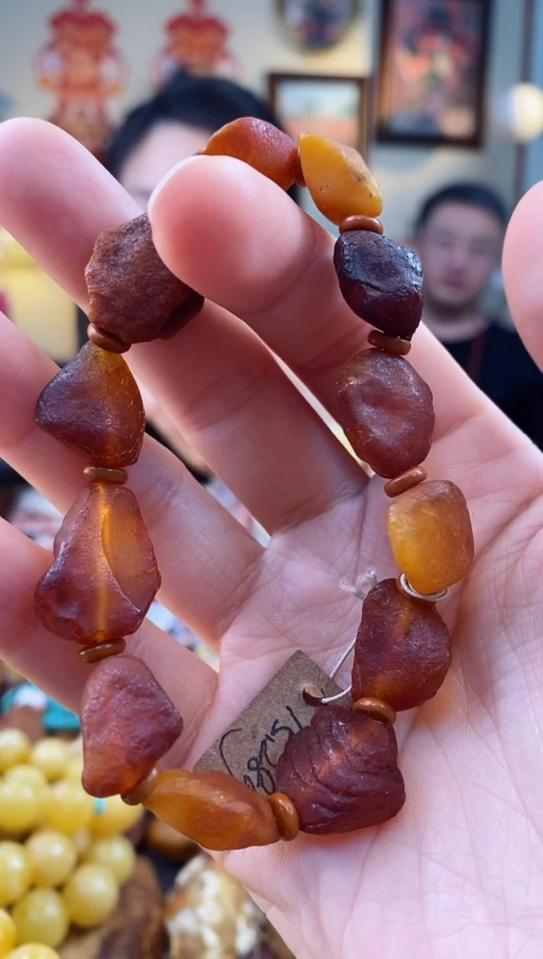 【闪购商品】琥珀手串未镶嵌手串