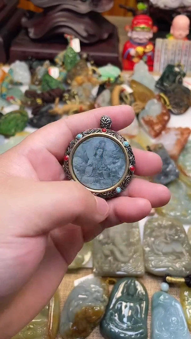 颈饰未镶嵌翡翠17