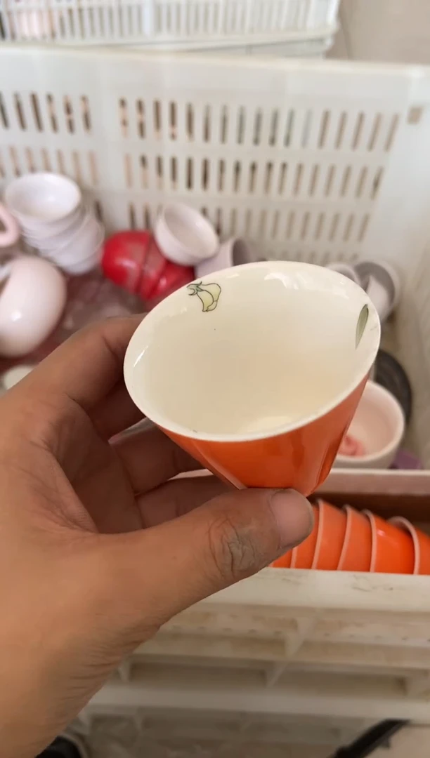 无运费险有瑕疵的摄影的产品有使用过的痕迹有点脏介意勿拍