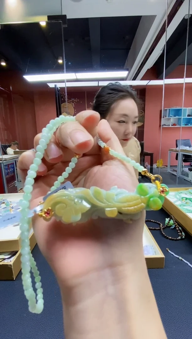 颈饰未镶嵌翡翠翡翠吊坠