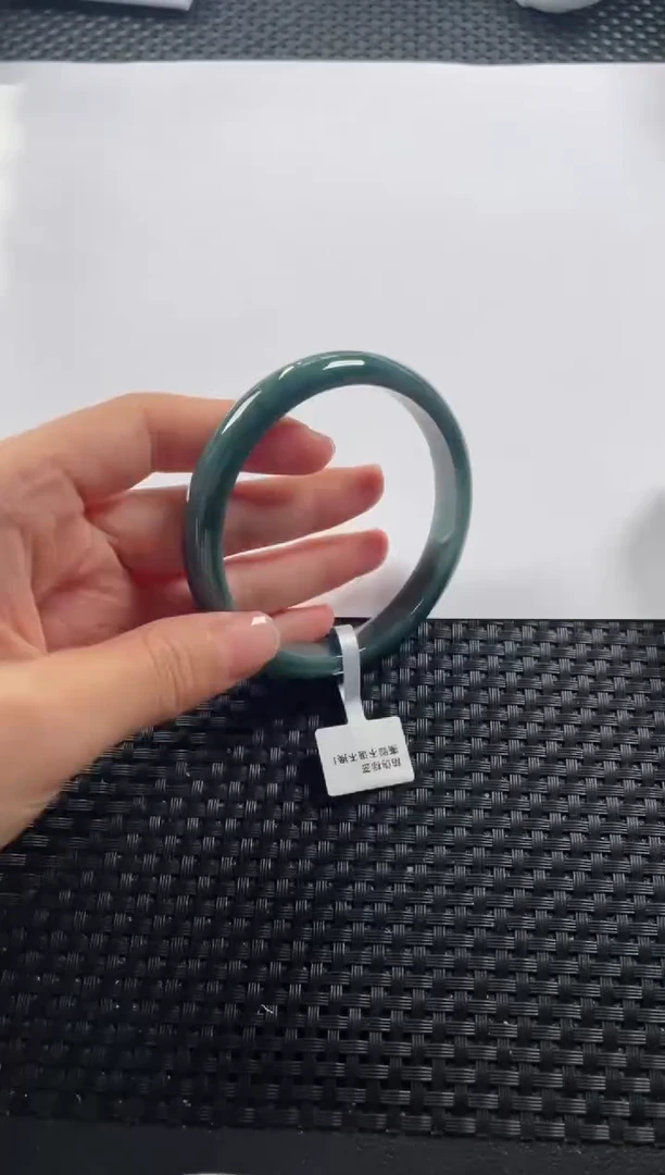 未镶嵌手镯翡翠  8115 60+