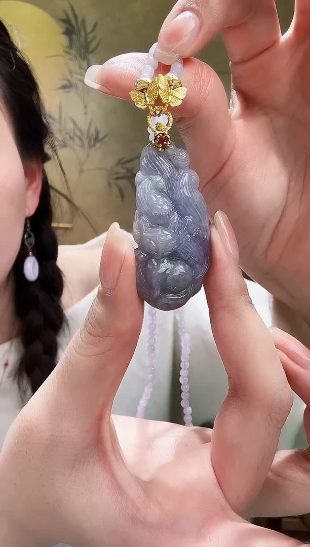颈饰未镶嵌翡翠吊坠