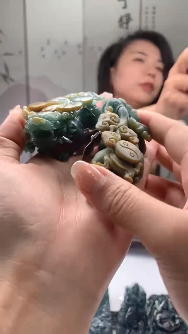 【闪购商品】定制翡翠未镶嵌翡翠毛货不退不换3.9