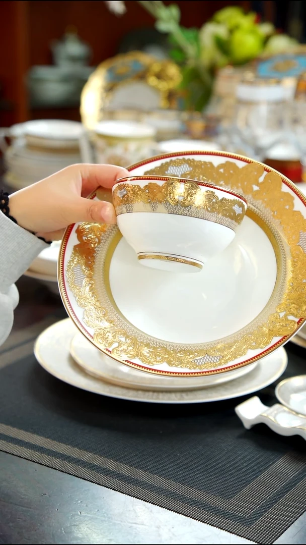 瓷片9英寸草帽盘4个+4.5英寸碗4个