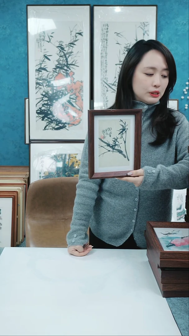 【闪购商品】国画8寸郑志超老师木质摆台